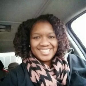 Meet your Posher, Joi